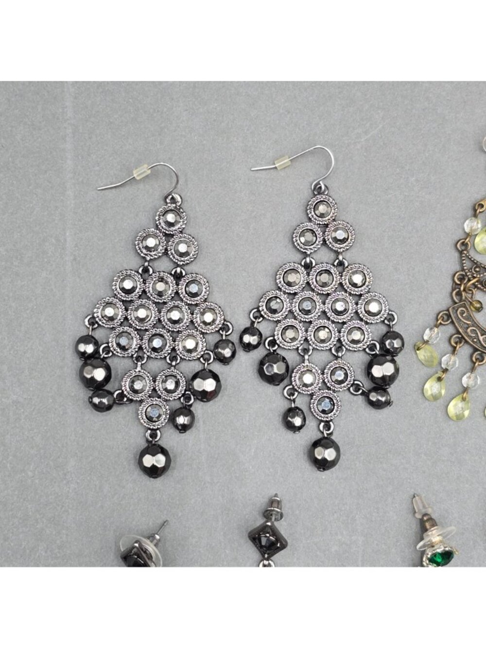 5pr Vintage Inspired Chandelier Earring Lot Rhinestone Gunmetal Emerald Crystal - Picture 2 of 7